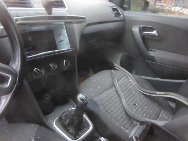 Volkswagen Polo 2012-2015 Çıkma Yedek Gögüslük Takım